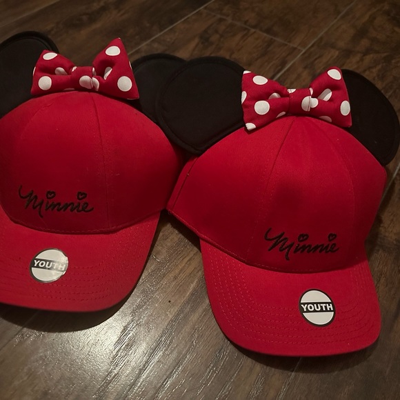 (2) Two New with tags Minnie caps youth bundle - Picture 4 of 4
